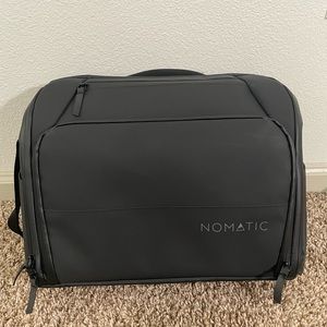 Nomatic Messenger Laptop Bag
